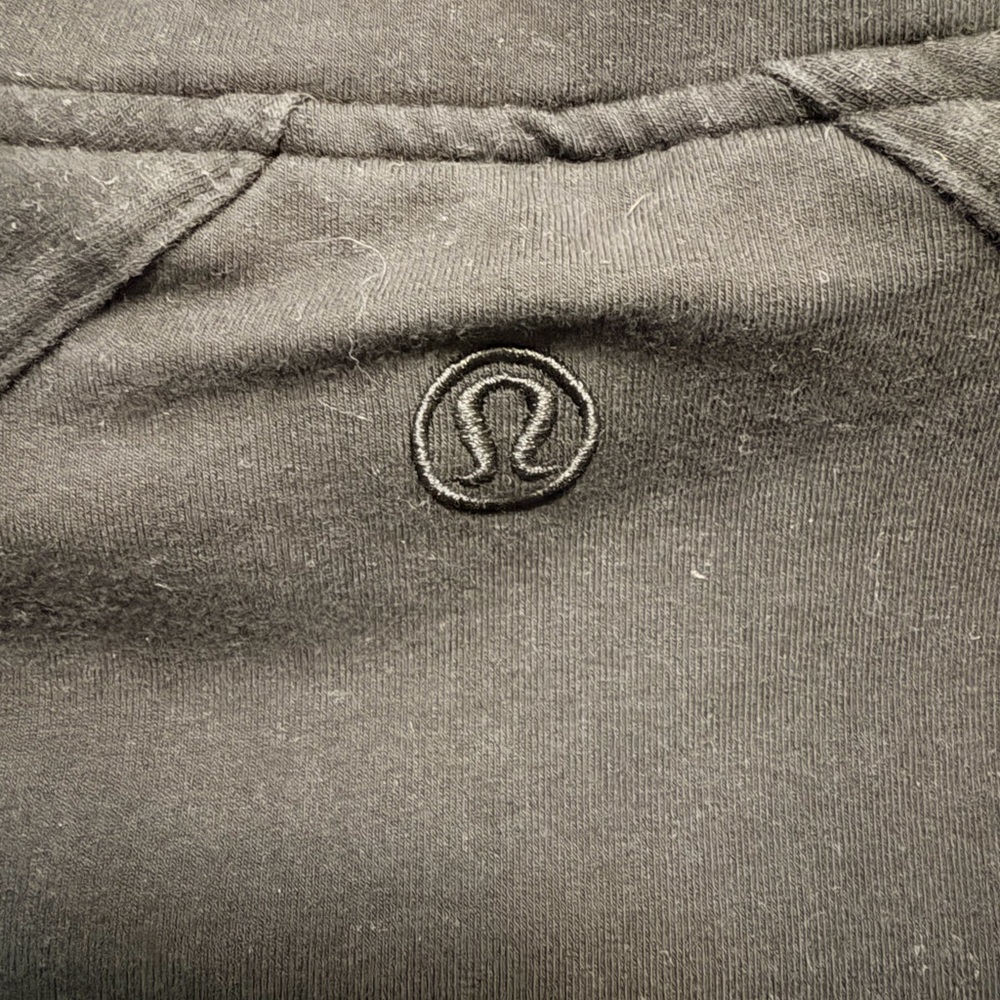 Rare LULU LEMON It's Happening Jacket - Black - Picture 10 of 11